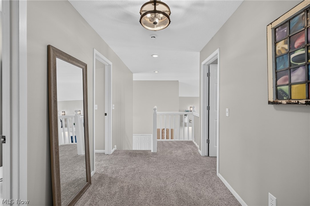 5609 Hawthorne Drive Highland Heights OH 44143