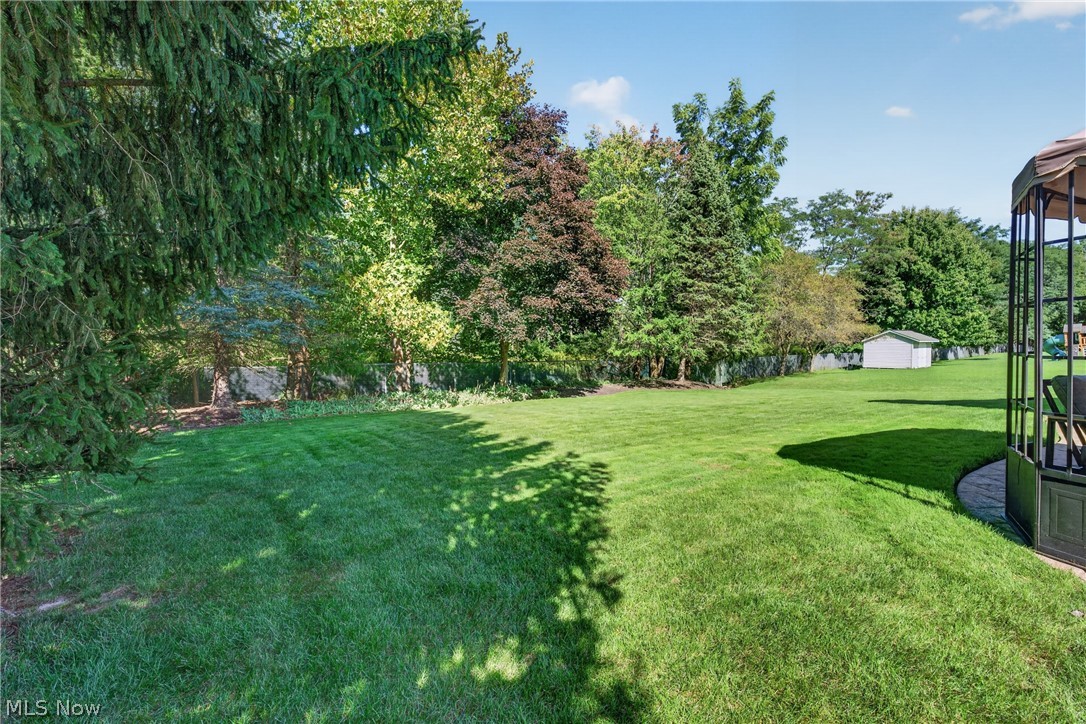 5609 Hawthorne Drive Highland Heights OH 44143