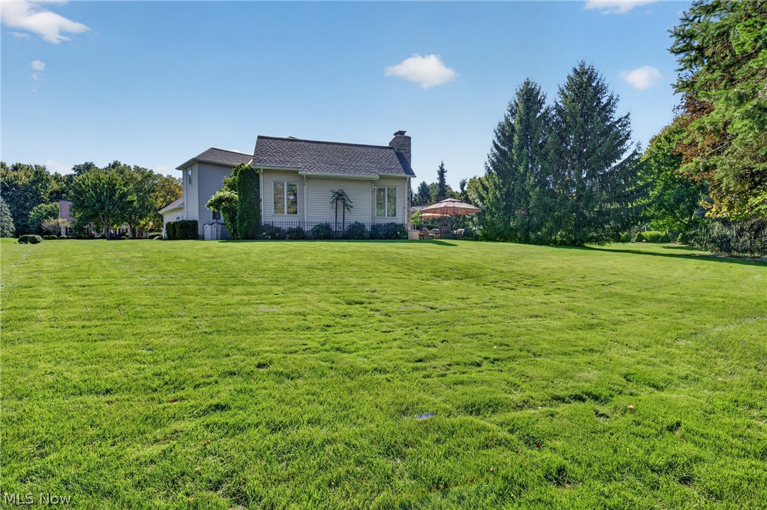 5609 Hawthorne Drive Highland Heights OH 44143