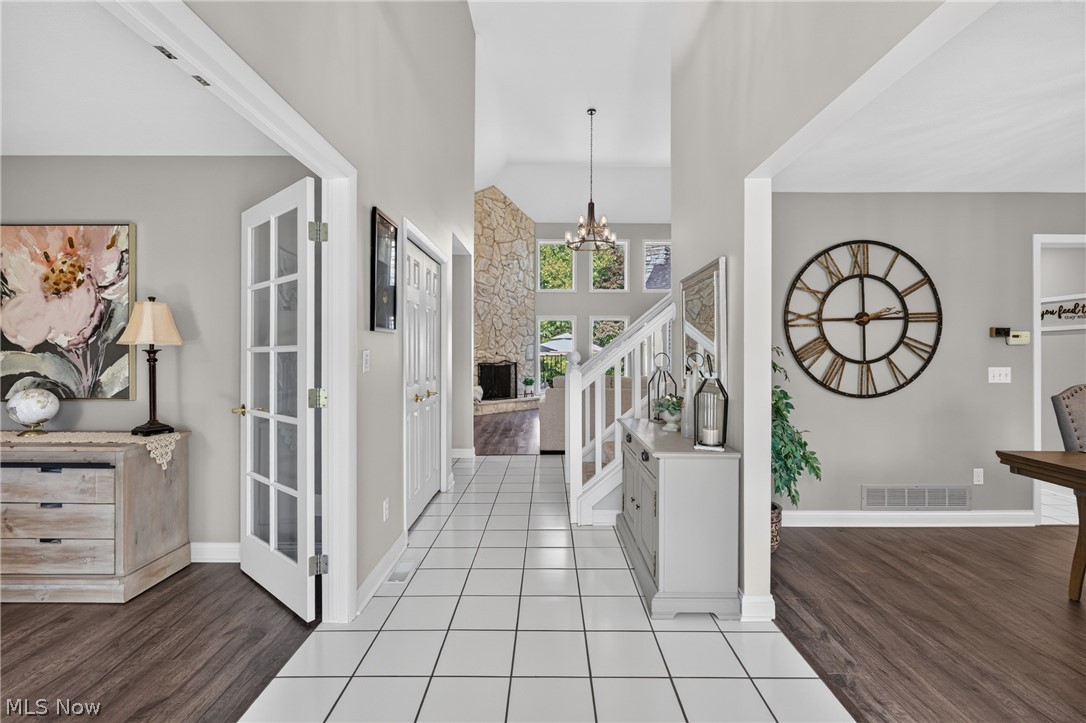 5609 Hawthorne Drive Highland Heights OH 44143