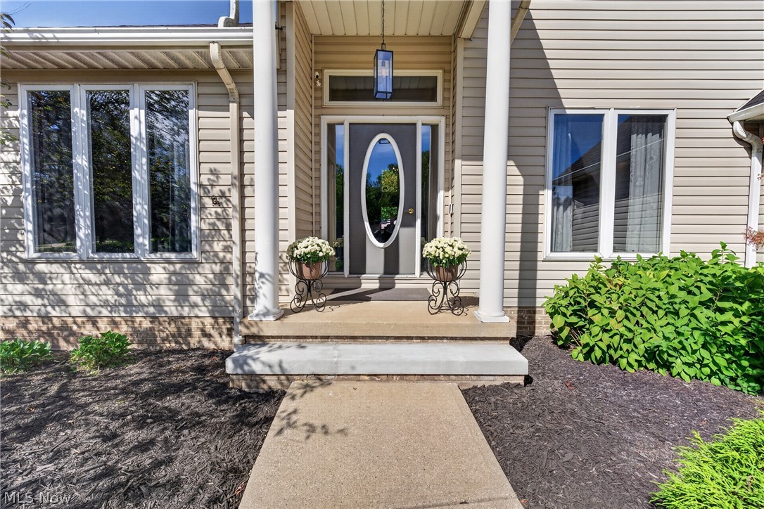 5609 Hawthorne Drive Highland Heights OH 44143