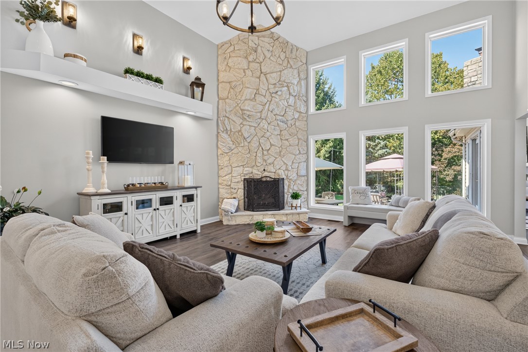5609 Hawthorne Drive Highland Heights OH 44143