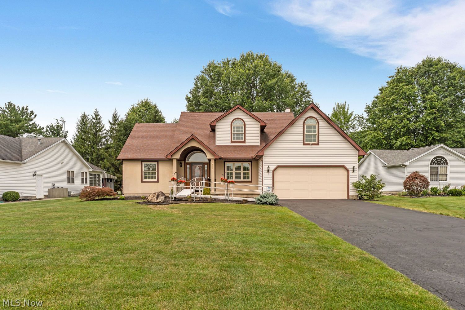 5571 Cider Mill Crossing Austintown OH 44515