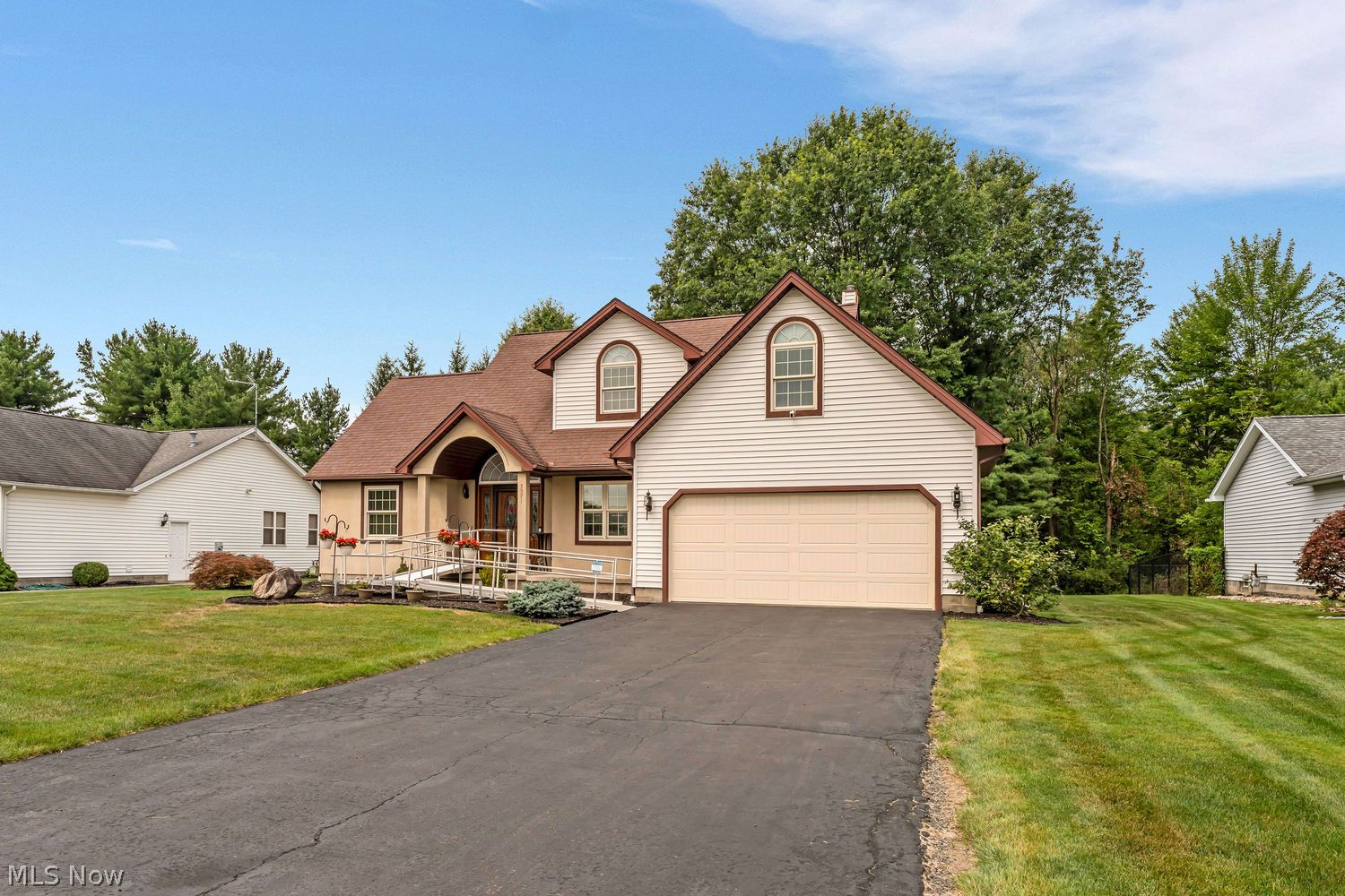 5571 Cider Mill Crossing Austintown OH 44515