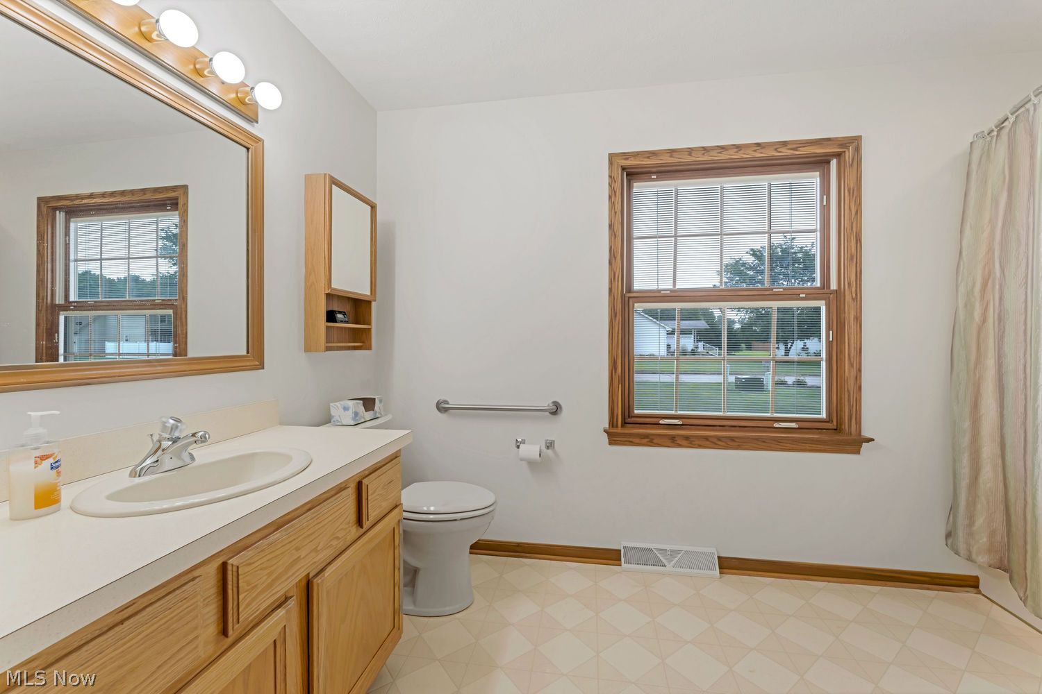 5571 Cider Mill Crossing Austintown OH 44515