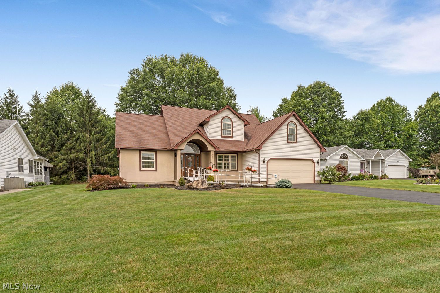 5571 Cider Mill Crossing Austintown OH 44515