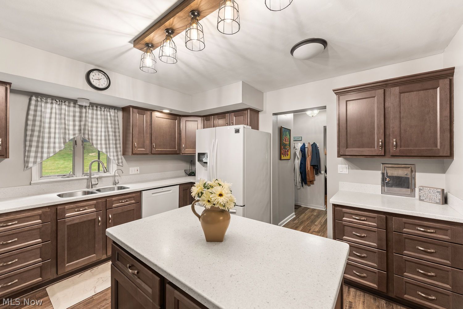 635 Bellus Road Hinckley OH 44233