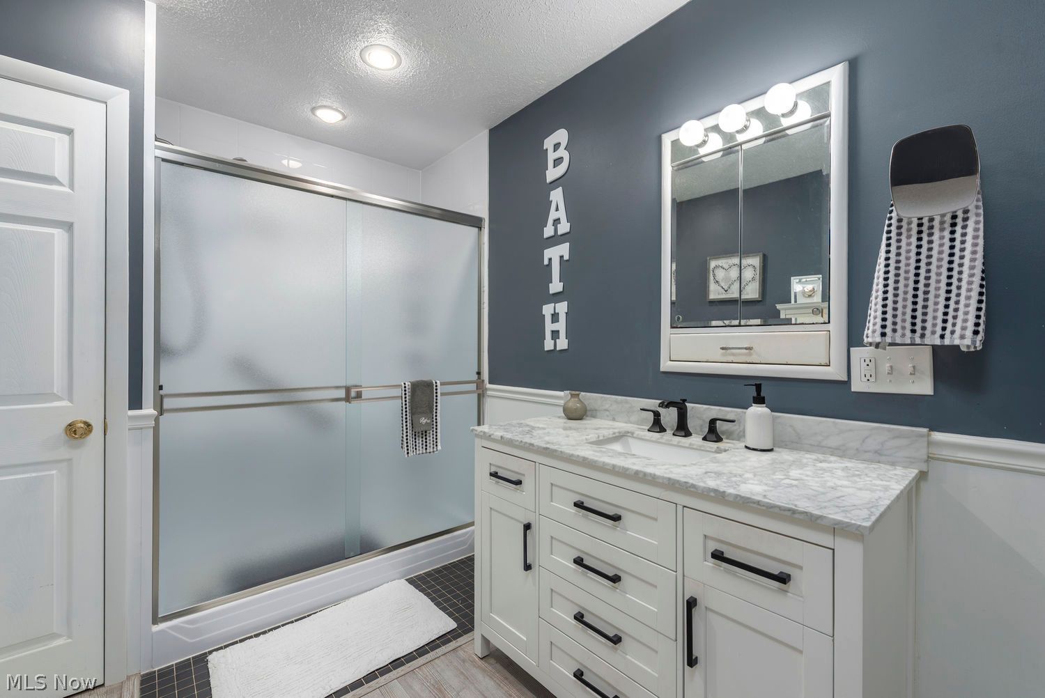 635 Bellus Road Hinckley OH 44233
