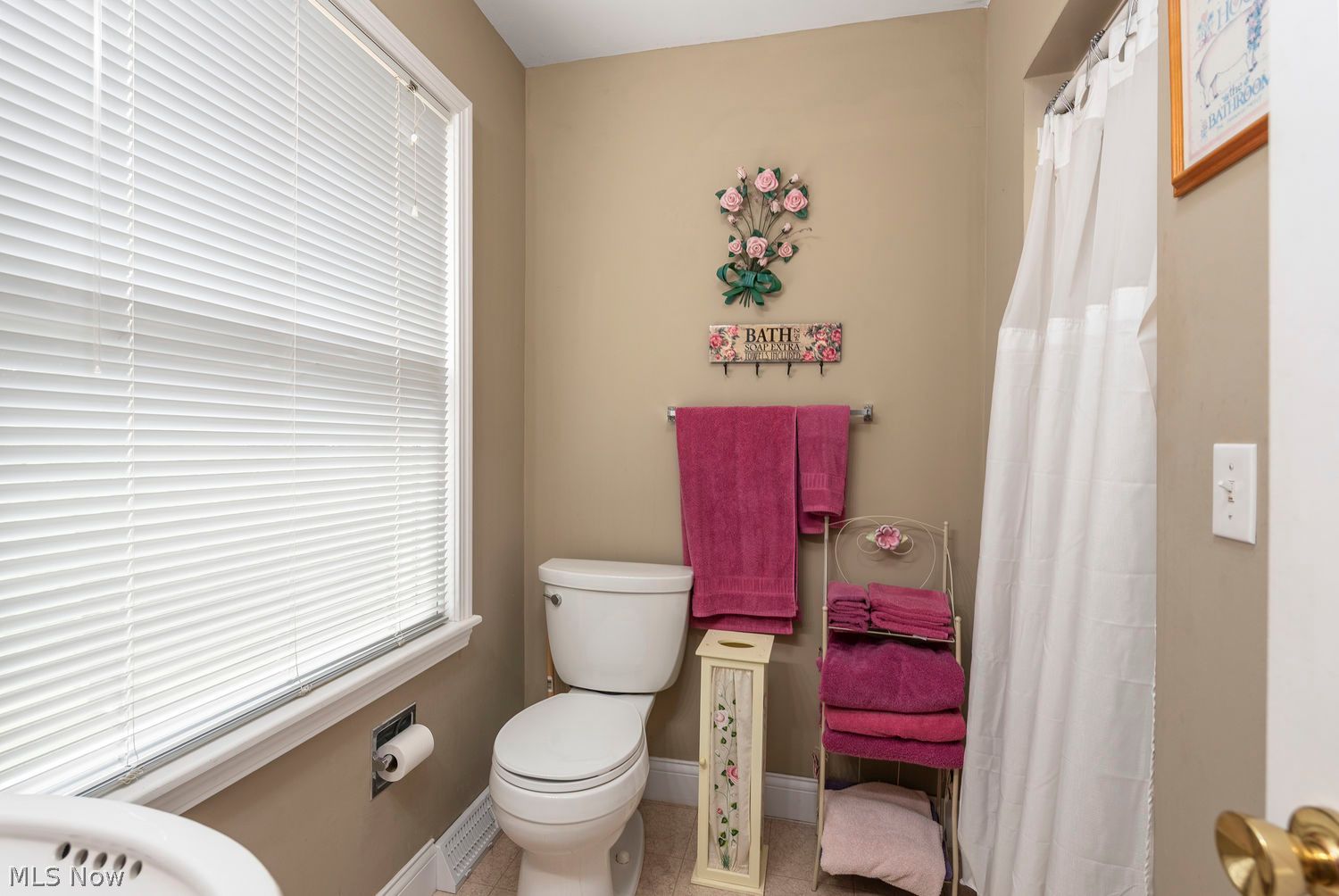 635 Bellus Road Hinckley OH 44233