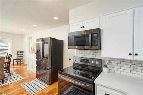 1414 Earhart Avenue Copley OH 44320