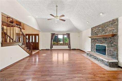 9530 Rainbow Lane North Royalton OH 44133