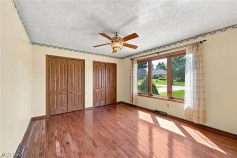 9530 Rainbow Lane North Royalton OH 44133