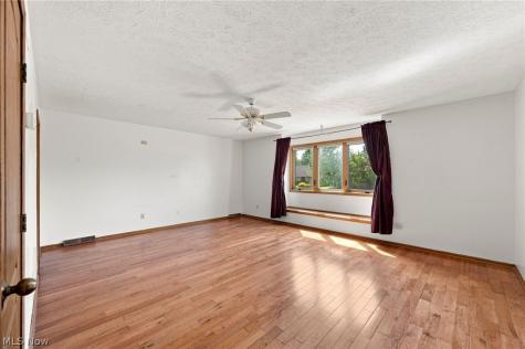 9530 Rainbow Lane North Royalton OH 44133