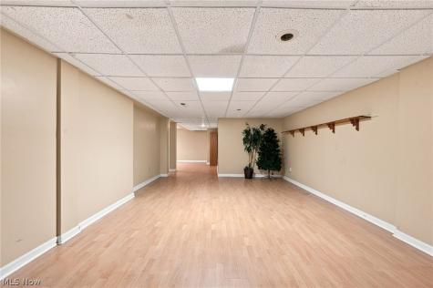 9530 Rainbow Lane North Royalton OH 44133