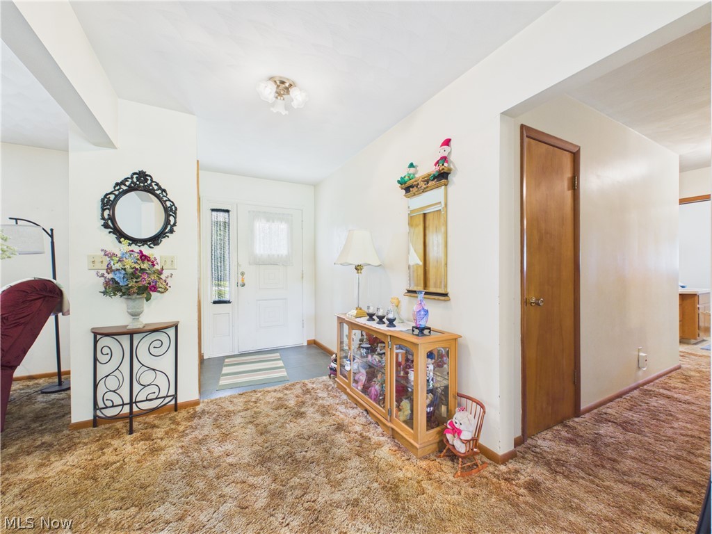 904 Lenox New Lyme Road Jefferson OH 44047