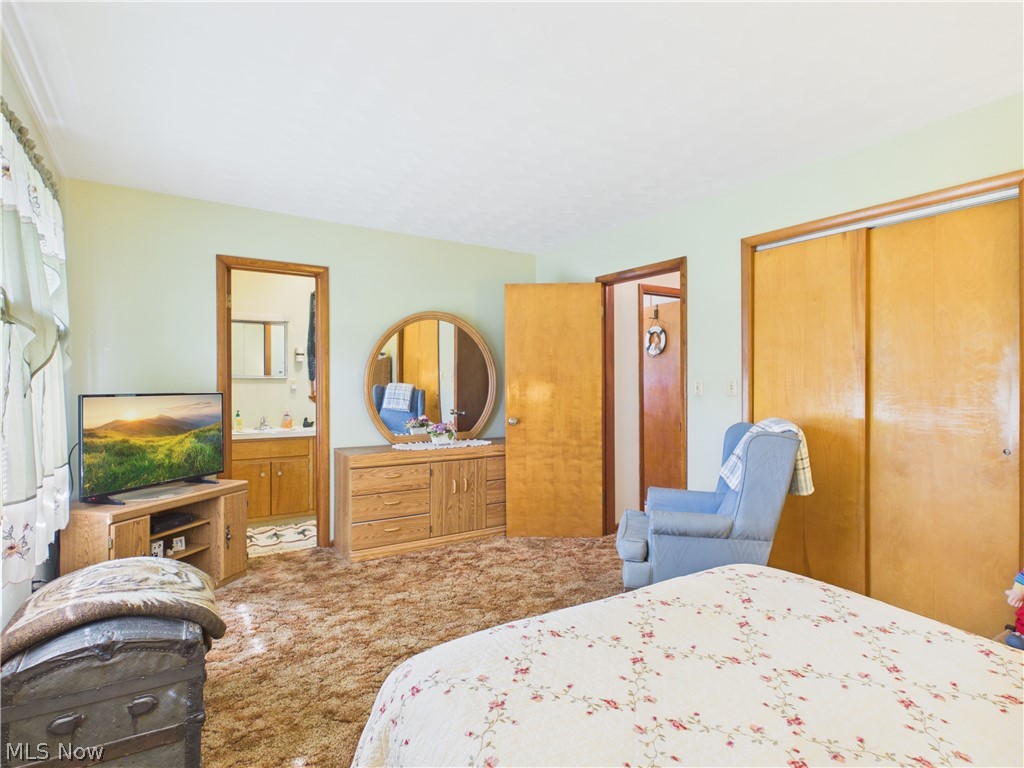 904 Lenox New Lyme Road Jefferson OH 44047