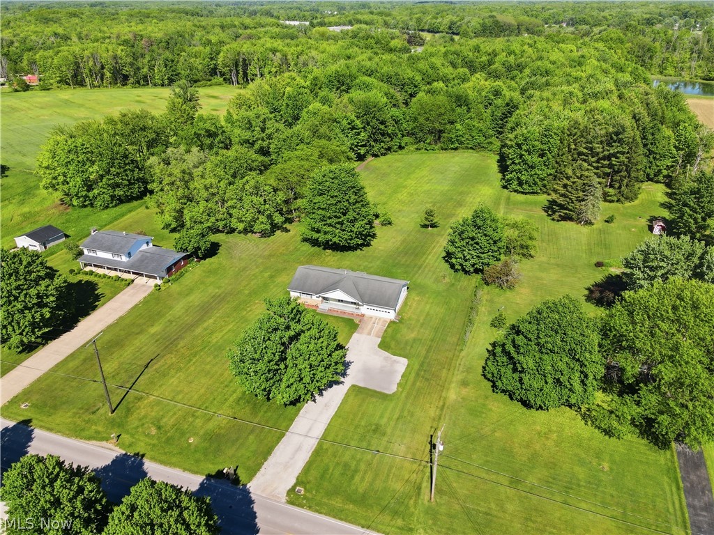 904 Lenox New Lyme Road Jefferson OH 44047