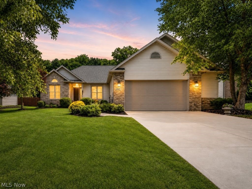 20427 Scotch Pine Way Strongsville OH 44149