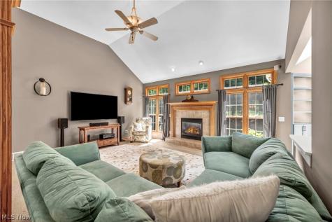 20427 Scotch Pine Way Strongsville OH 44149