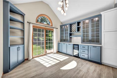20427 Scotch Pine Way Strongsville OH 44149