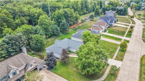 20427 Scotch Pine Way Strongsville OH 44149