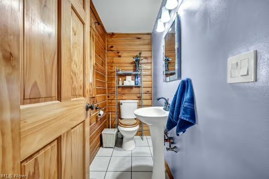 225 Township Road 581 Sullivan OH 44880