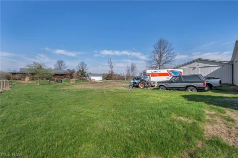 225 Township Road 581 Sullivan OH 44880
