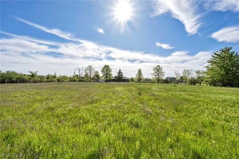 225 Township Road 581 Sullivan OH 44880