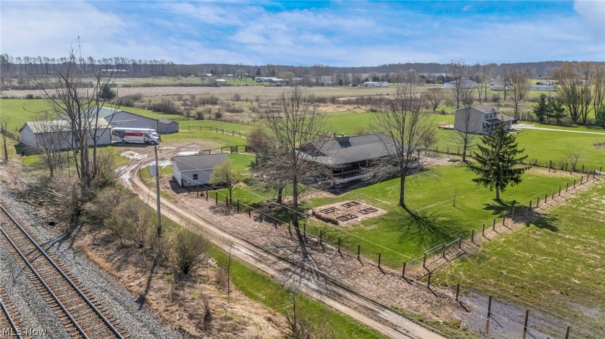 225 Township Road 581 Sullivan OH 44880