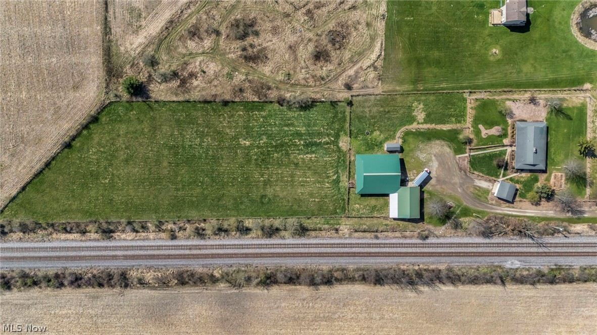 225 Township Road 581 Sullivan OH 44880