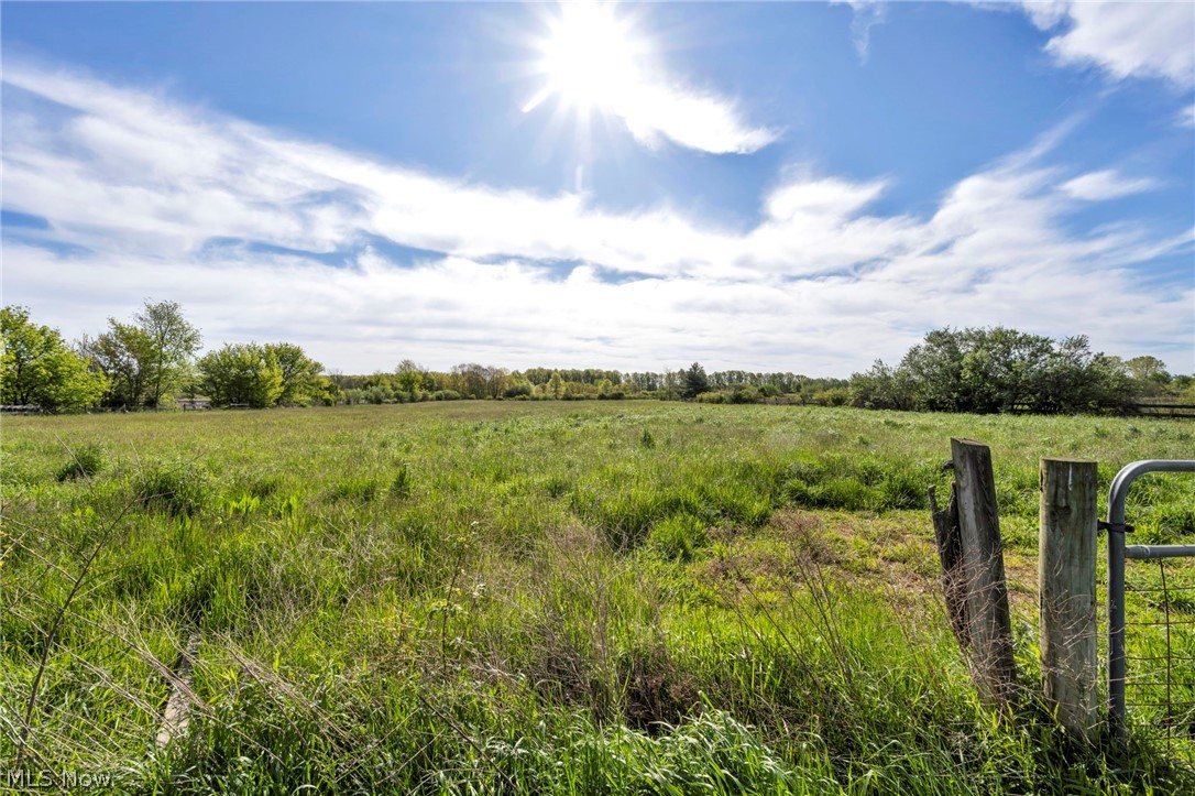 225 Township Road 581 Sullivan OH 44880