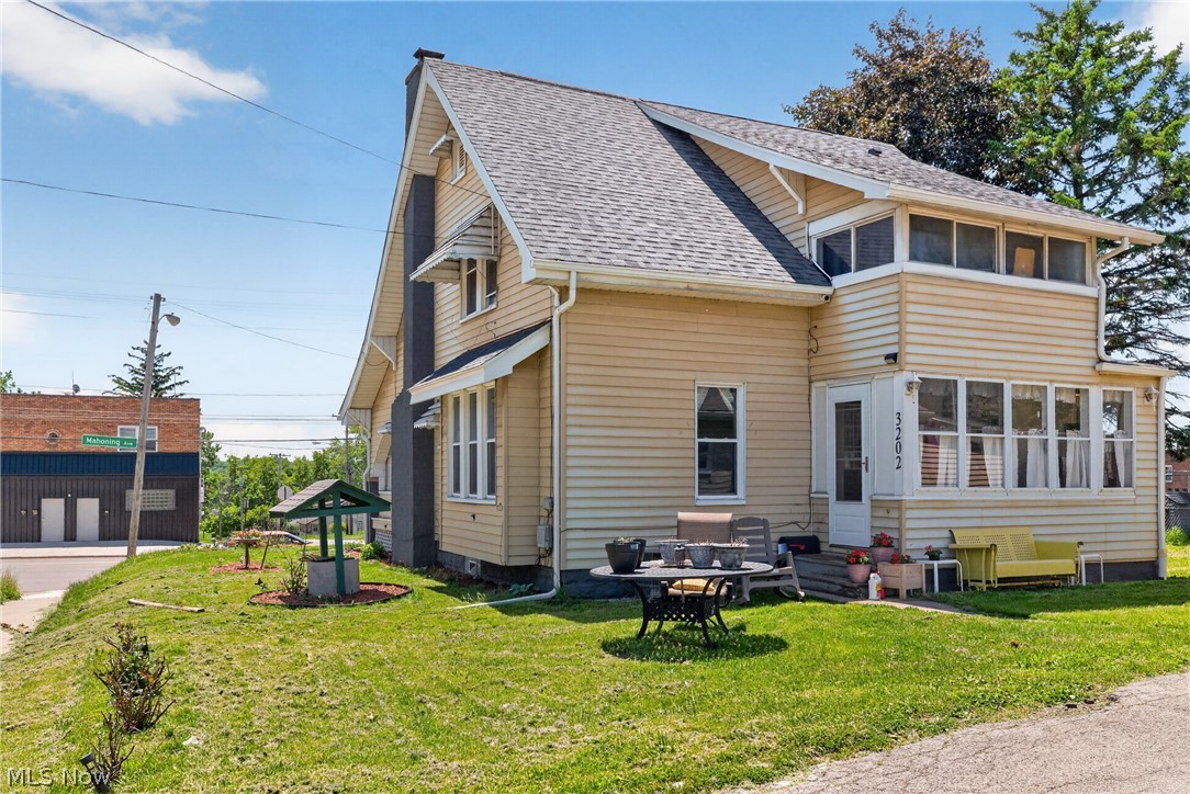 3202 Mahoning Avenue Youngstown OH 44509