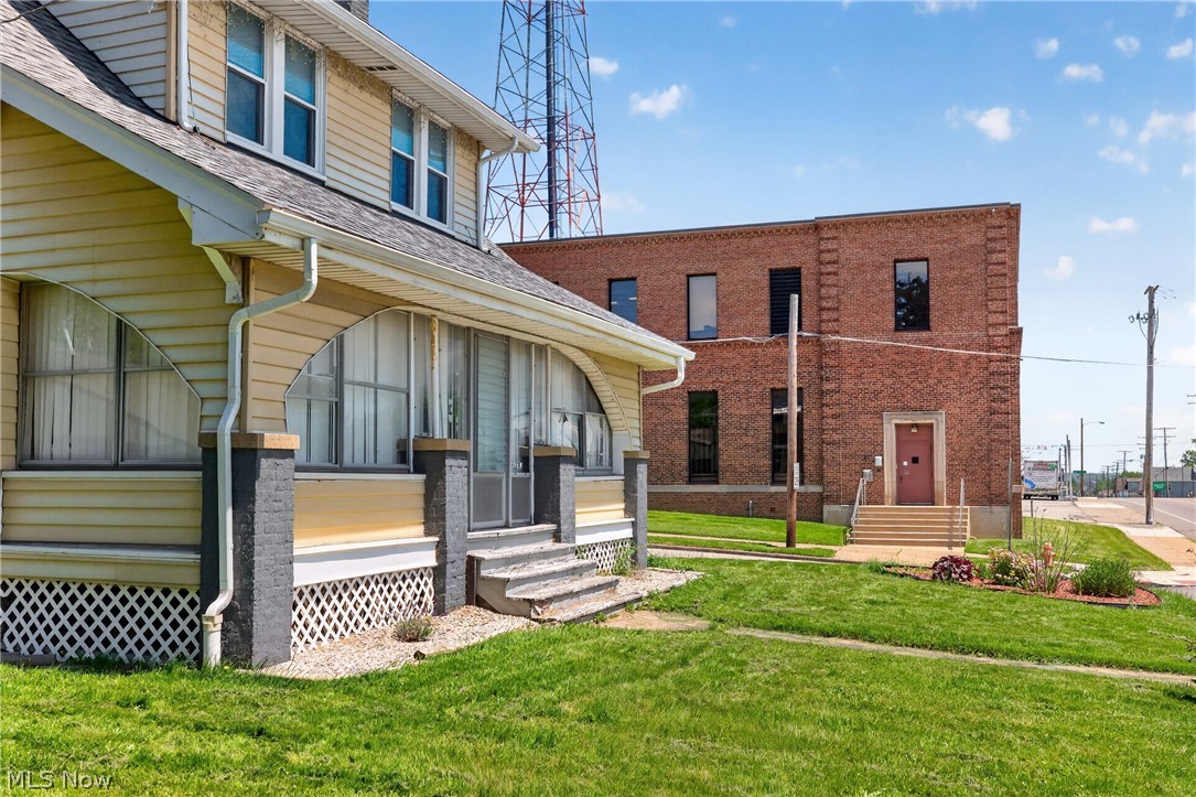 3202 Mahoning Avenue Youngstown OH 44509