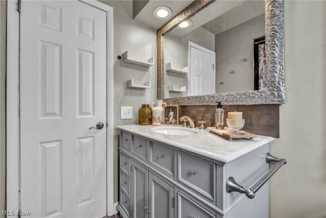 6491 Longridge Road Mayfield Heights OH 44124
