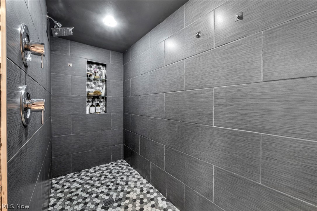 6491 Longridge Road Mayfield Heights OH 44124