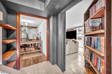 6491 Longridge Road Mayfield Heights OH 44124