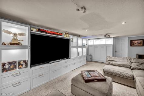 6491 Longridge Road Mayfield Heights OH 44124
