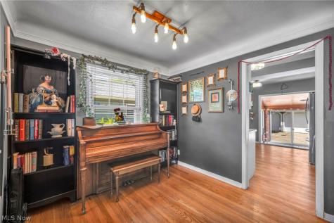 6491 Longridge Road Mayfield Heights OH 44124