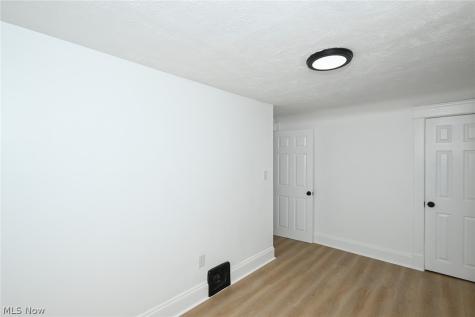 4289 E 136th Street Cleveland OH 44105