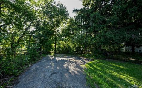 4289 E 136th Street Cleveland OH 44105