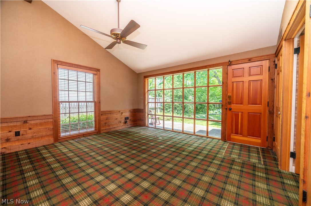 8045 Deerpath Drive Youngstown OH 44512