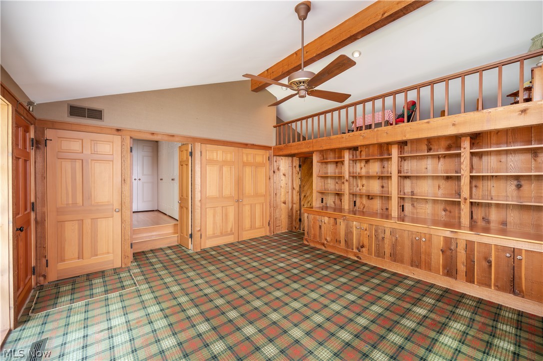 8045 Deerpath Drive Youngstown OH 44512