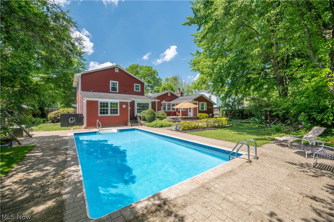 8045 Deerpath Drive Youngstown OH 44512