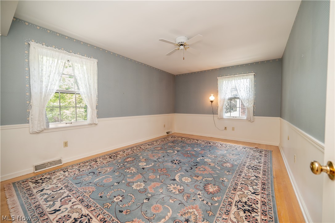 8045 Deerpath Drive Youngstown OH 44512