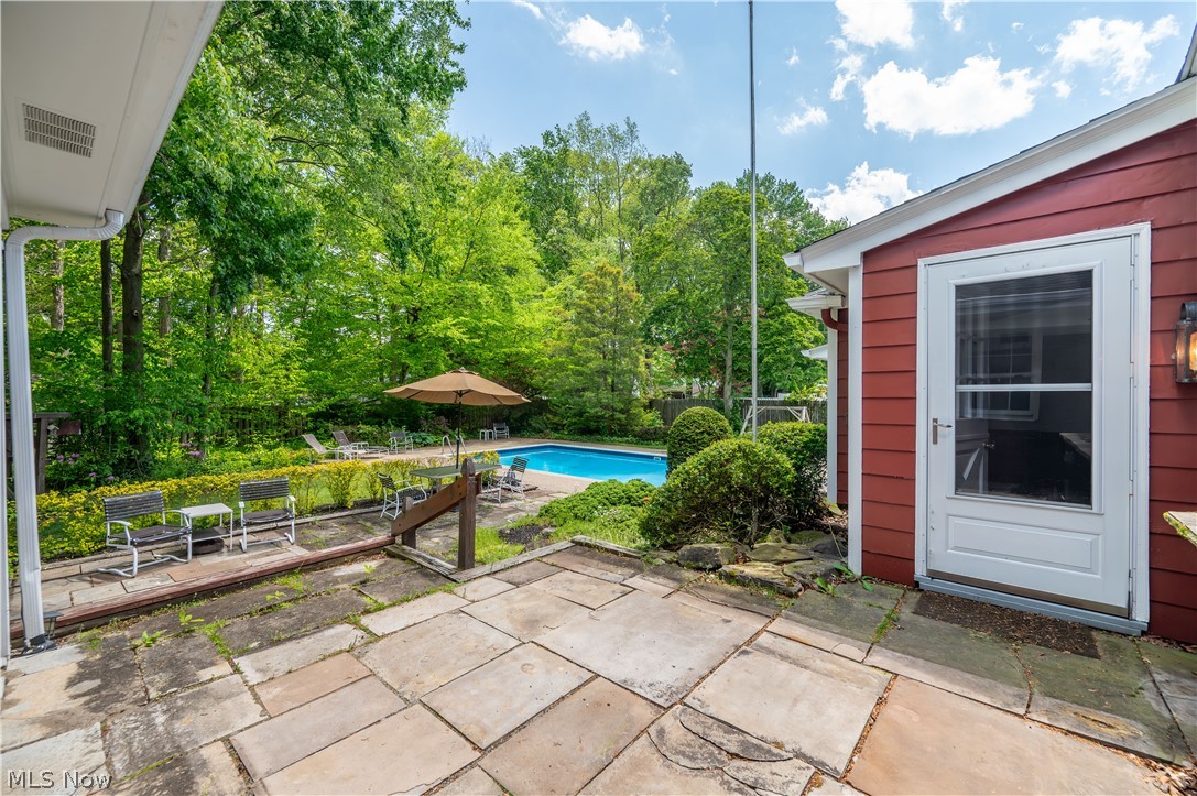 8045 Deerpath Drive Youngstown OH 44512