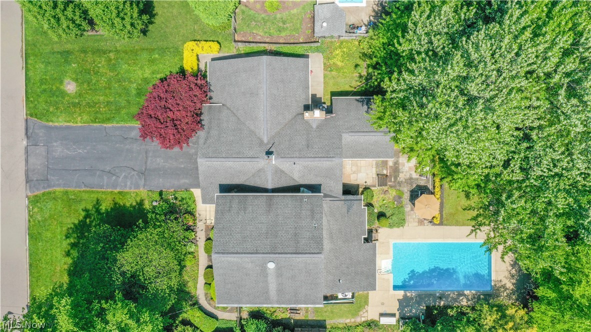 8045 Deerpath Drive Youngstown OH 44512