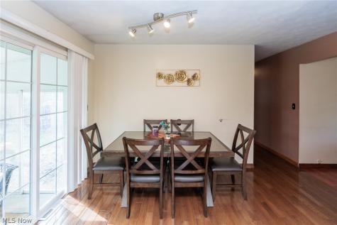 19157 Howe Road Strongsville OH 44136