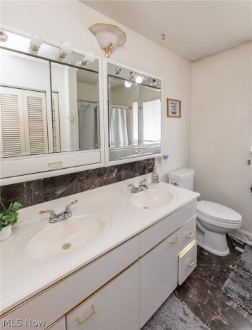 19157 Howe Road Strongsville OH 44136