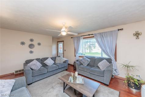 19157 Howe Road Strongsville OH 44136