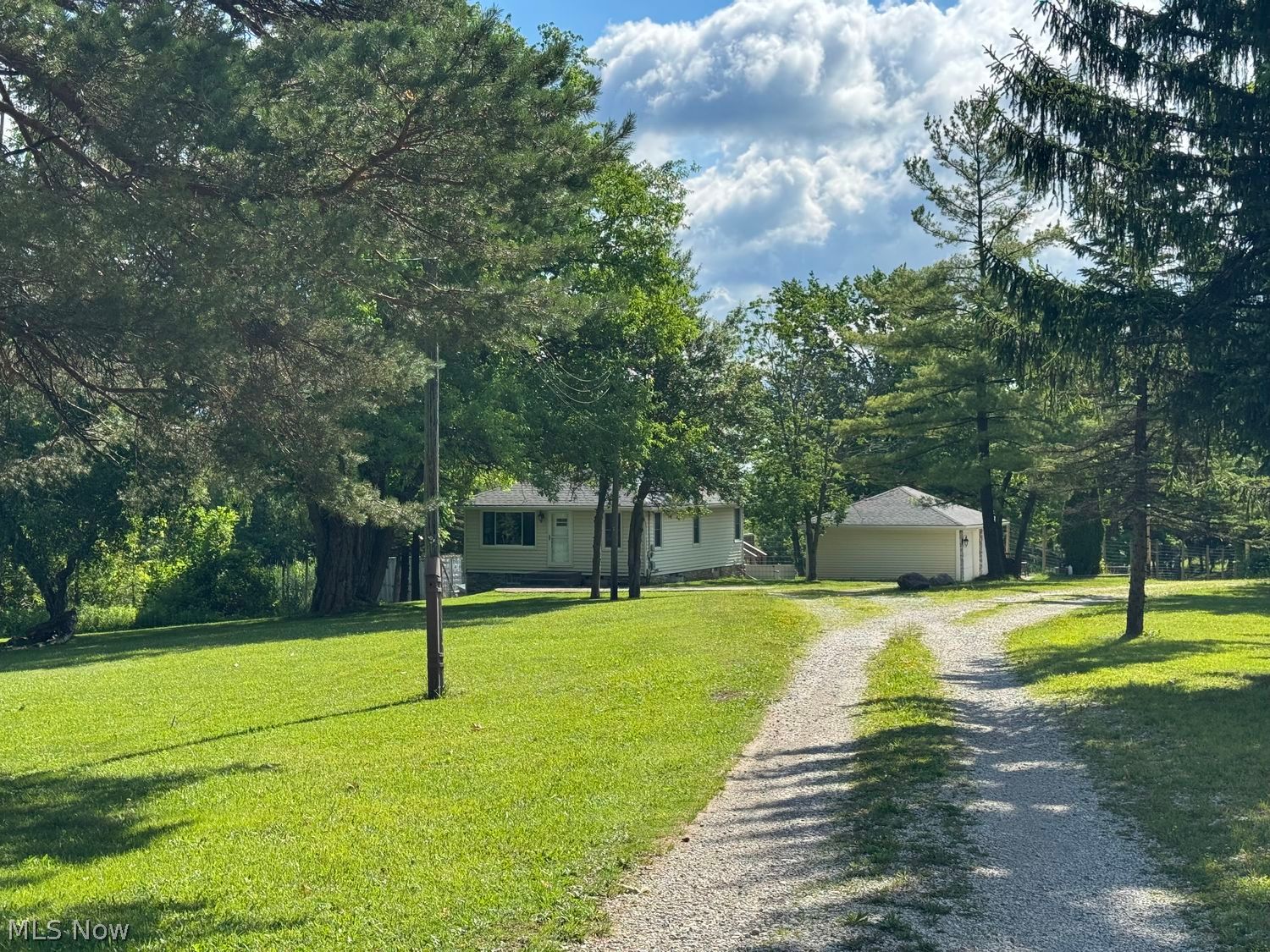 3371 Brecksville Road Richfield OH 44286